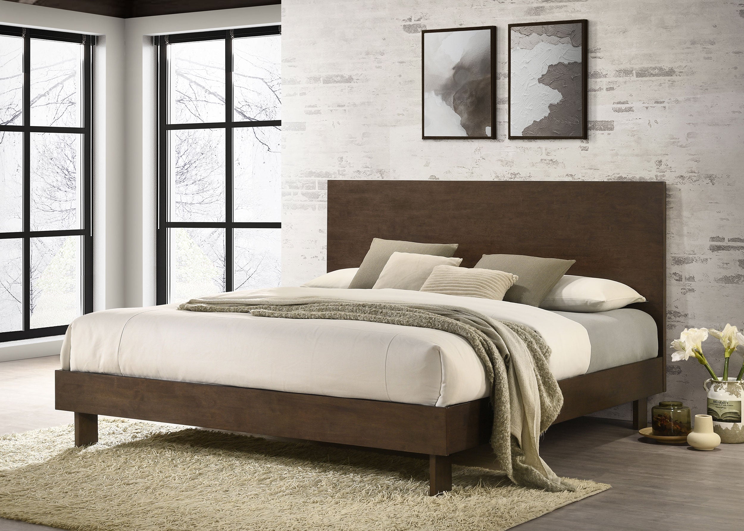 Glenwood 48-inch Queen Platform Panel Bed Warm Brown