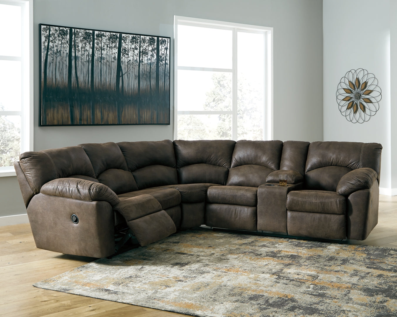 Tambo 2-Piece Sectional with Recliner