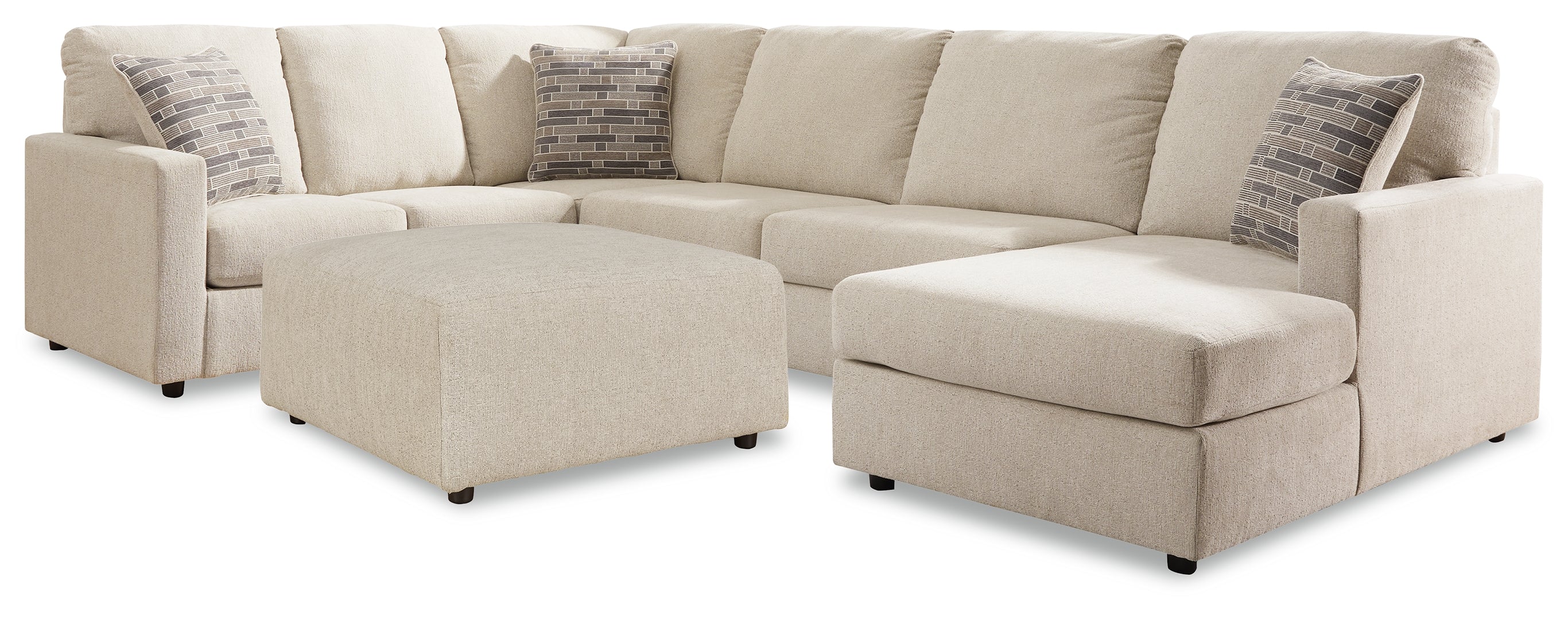 Edenfield 3-Piece Sectional with Chaise