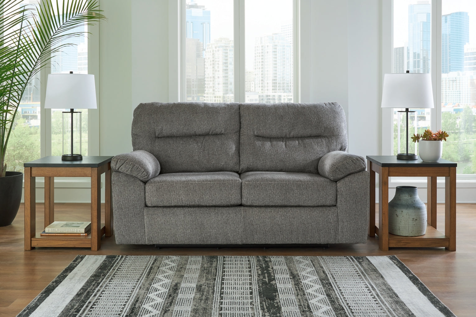 Bindura Loveseat