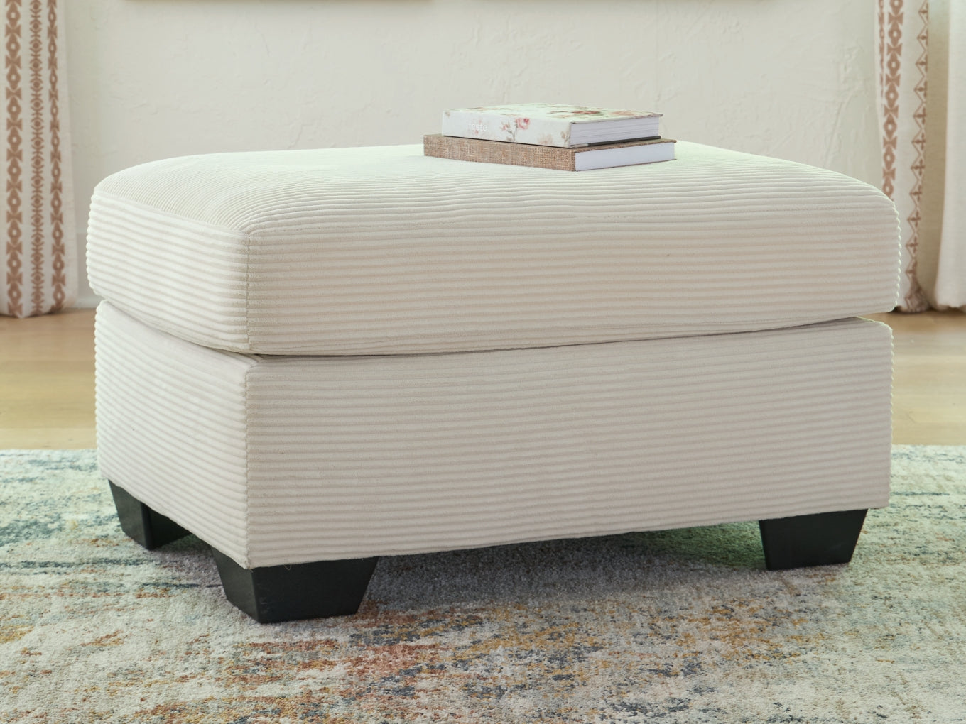 Amesley Ottoman