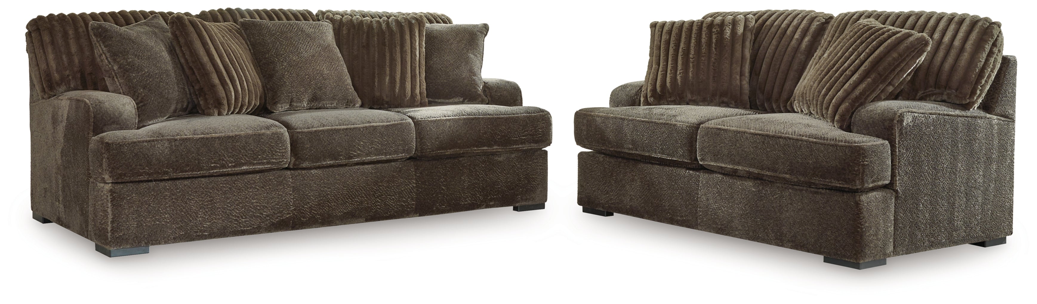 Aylesworth Living Room Set