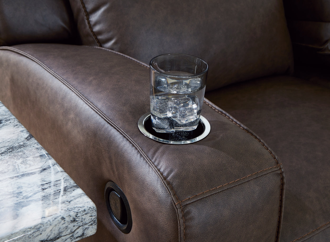 Lavenhorne Reclining Sofa w/Drop Down Table