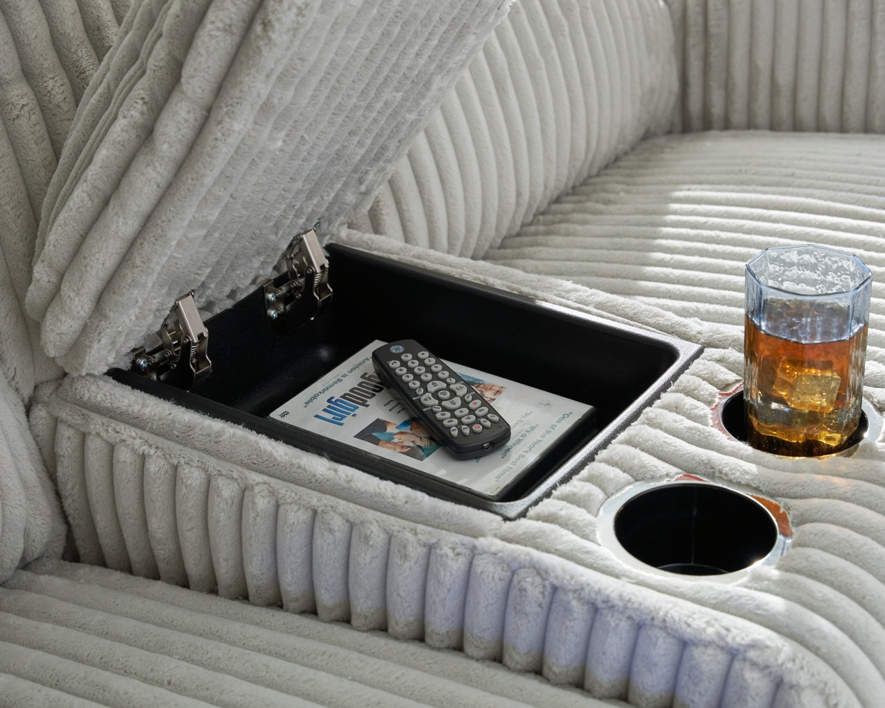 Forest Lake Sofa, Loveseat and Recliner