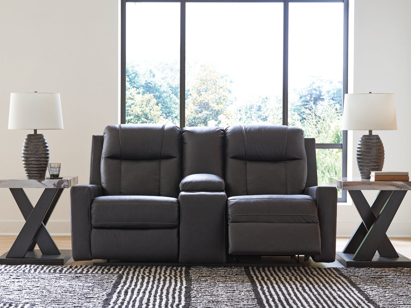 Mackmenville DBL Reclining Loveseat w/Console