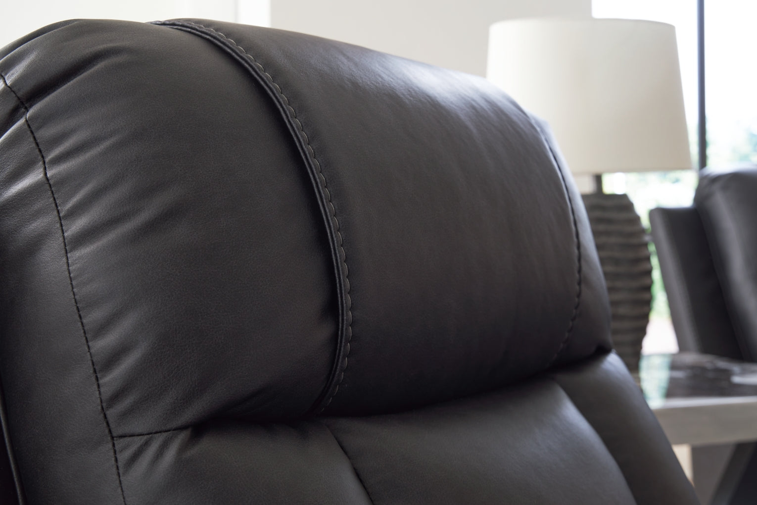 Mackmenville Zero Wall Recliner
