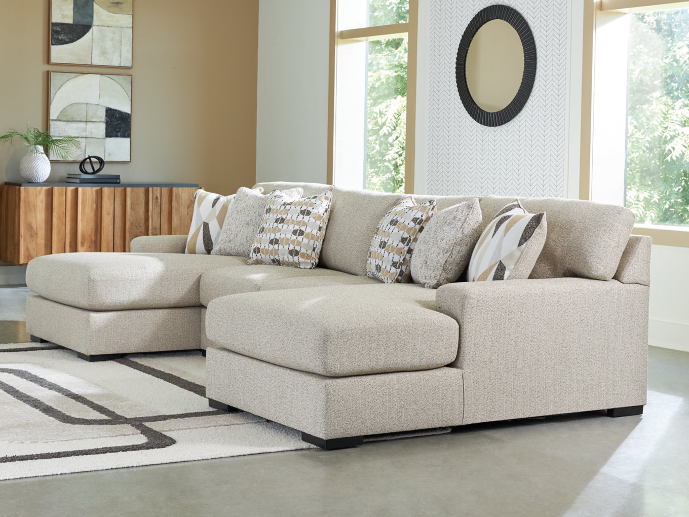 Laurelgrove Sectional Sofa Chaise