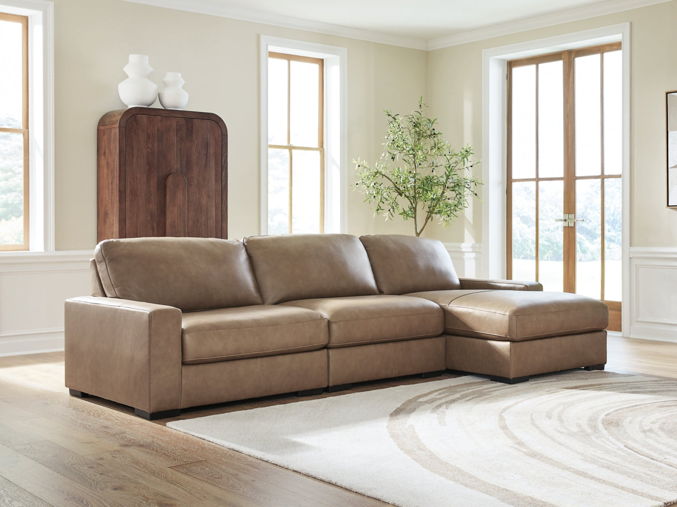 Veronella Sectional Sofa