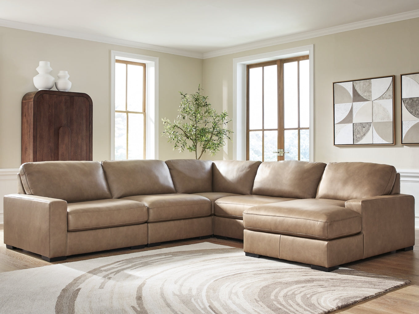 Veronella Sectional Sofa
