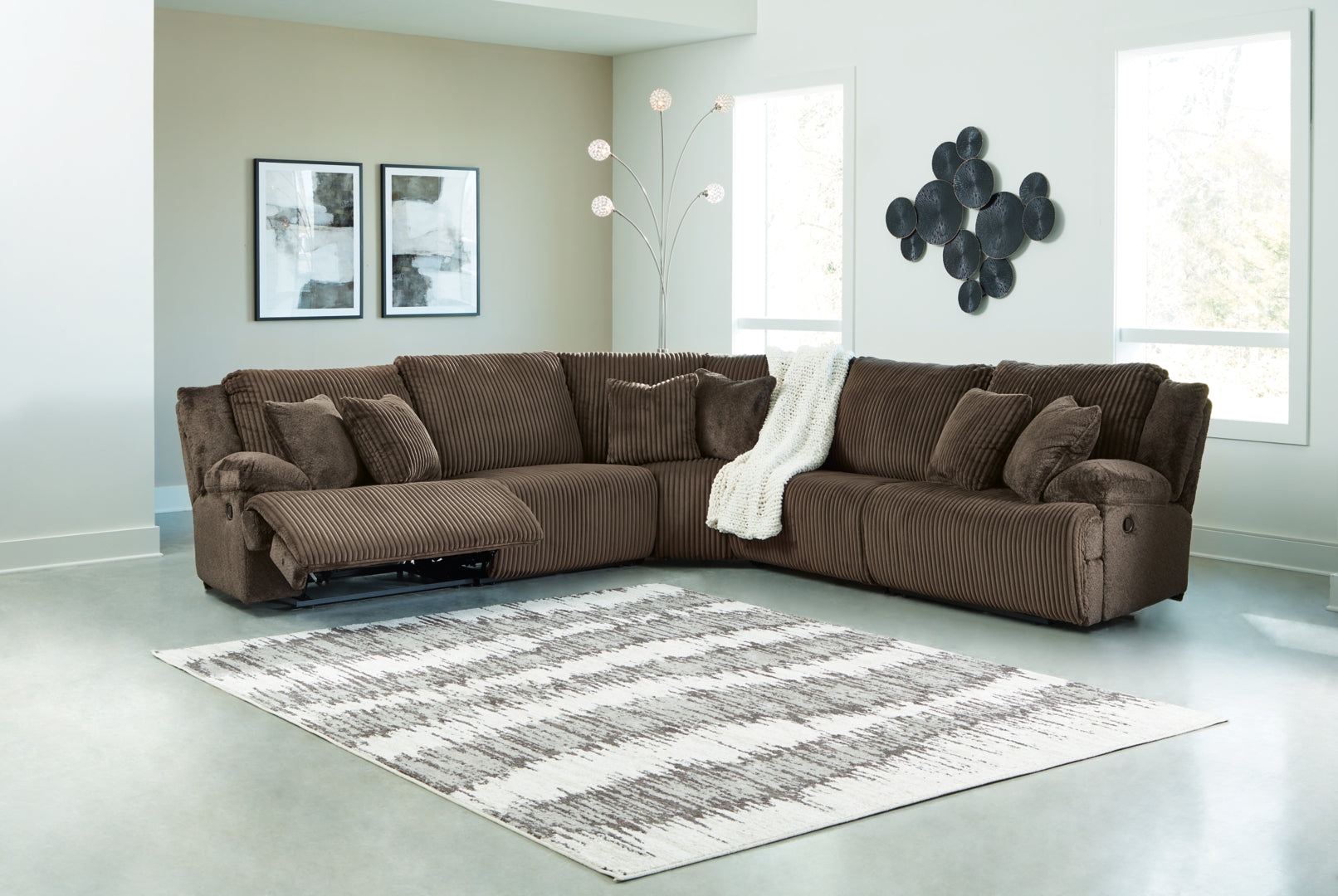 Top Tier 6-Piece Reclining Sectional with Chaise