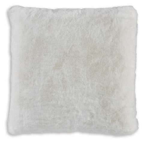 Gariland Pillow (Set of 4) image