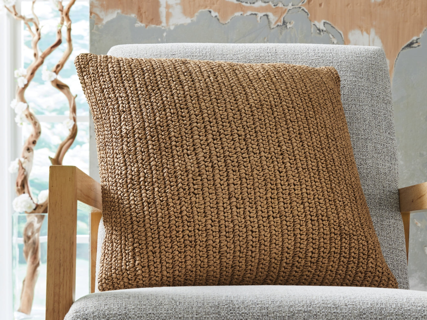 Habenvale Pillow