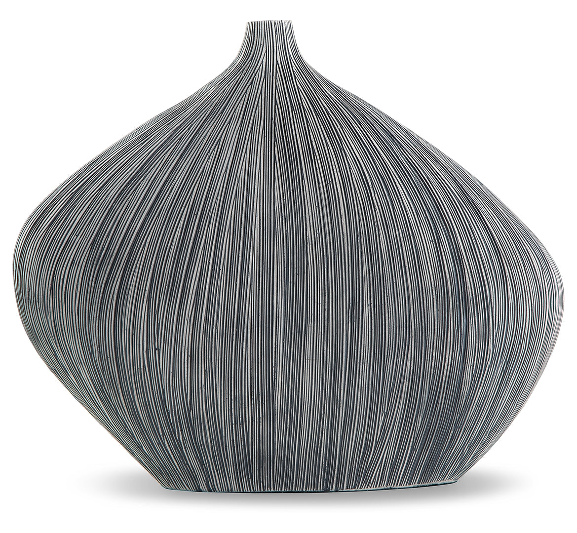 Donya Vase