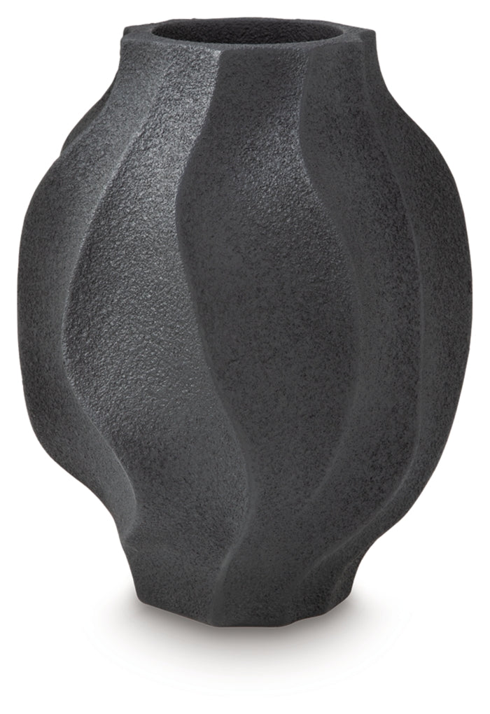 Judworth Vase