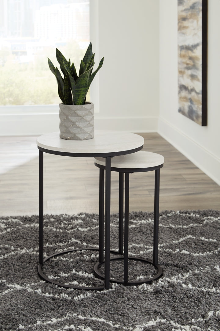 Briarsboro Accent Table (2/CN)