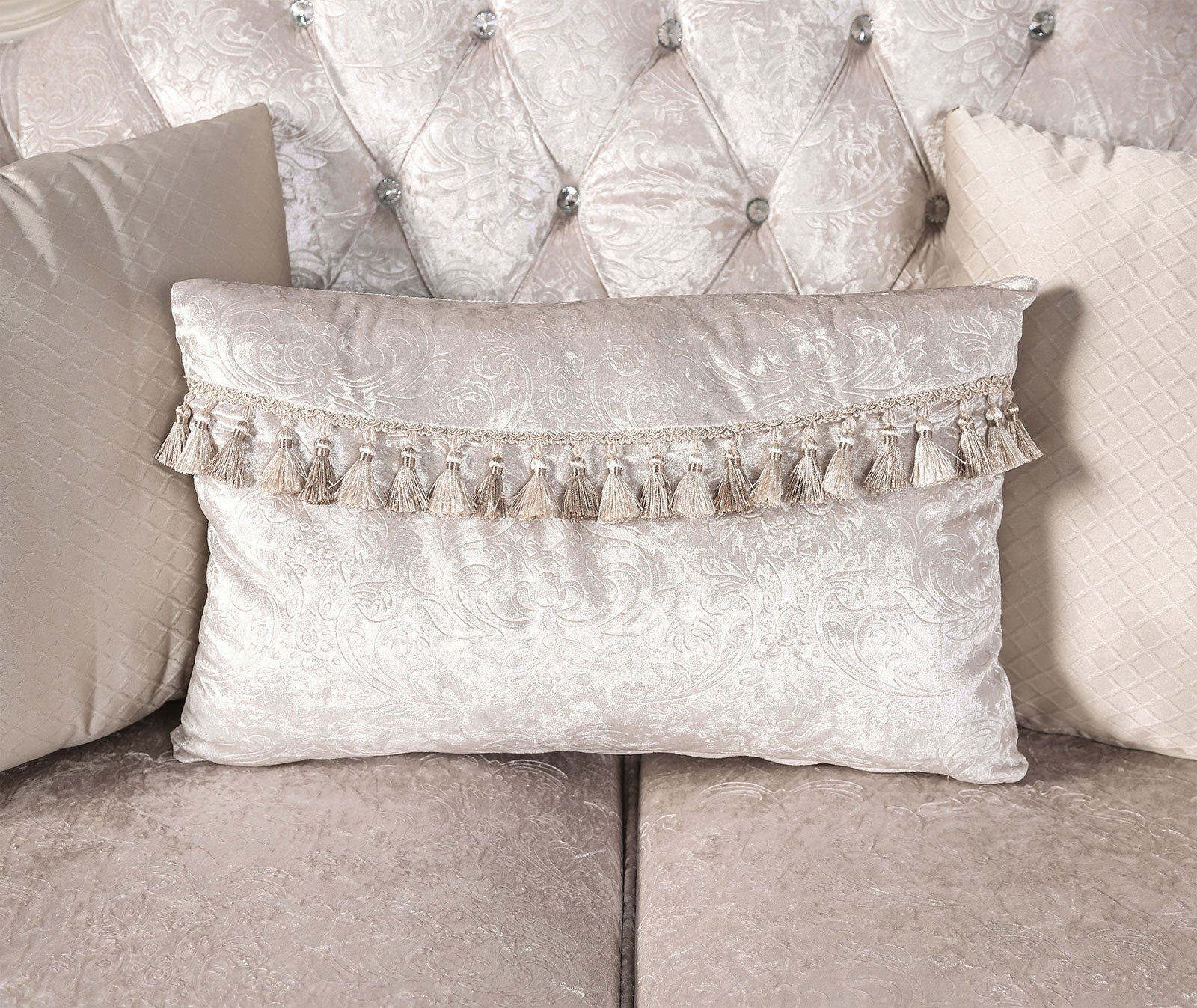 Acapulco Off-White Sofa & Loveseat