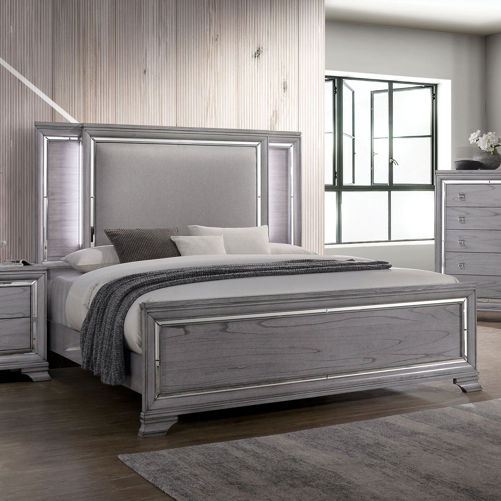 Alanis Light Gray 5 Pc. Queen Bedroom Set w/ 2NS