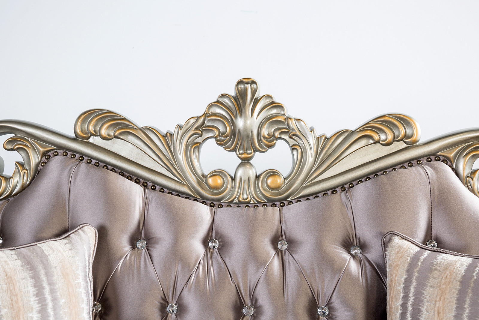 Albacete Champagne & Purple Velvet Chair