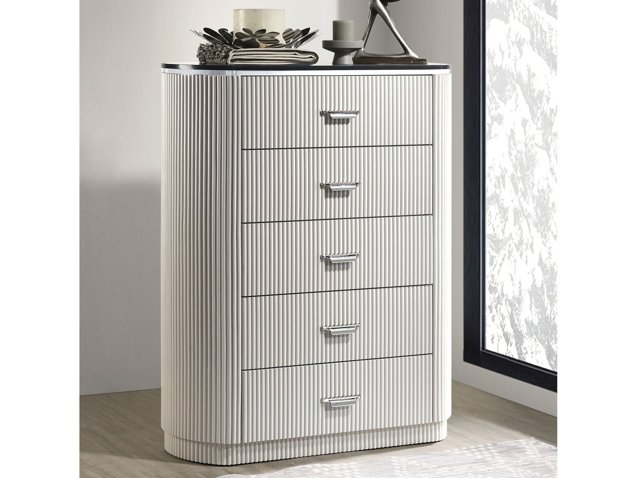 Aldgate Light Gray Chest