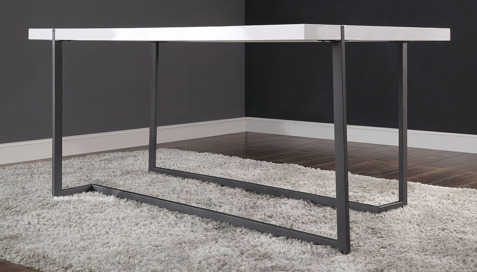 Alisha White/Black 7 Pc. Dining Set