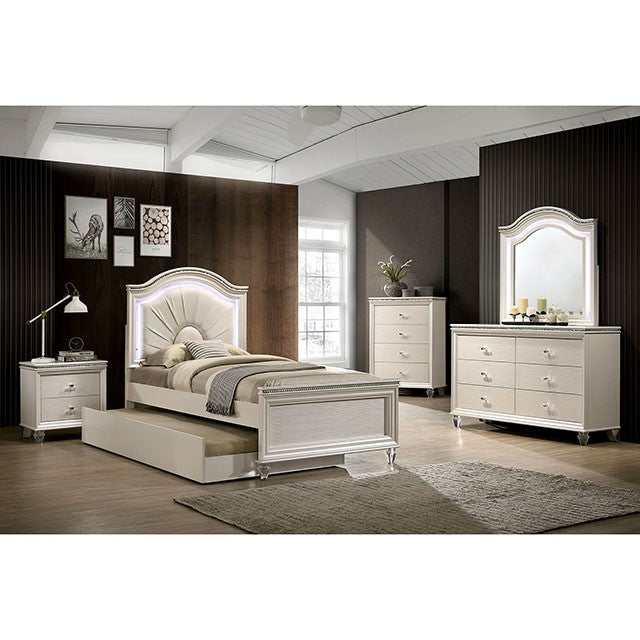 Allie Pearl White Full Bed