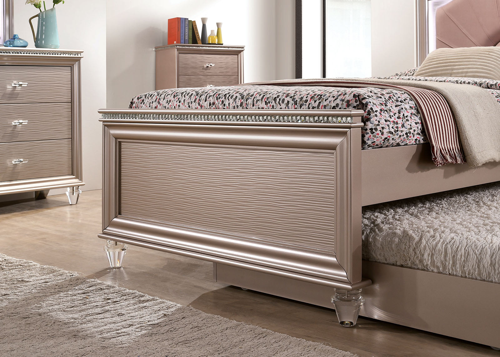 Allie Rose Gold 4 Pc. Twin Bedroom Set w/ Trundle