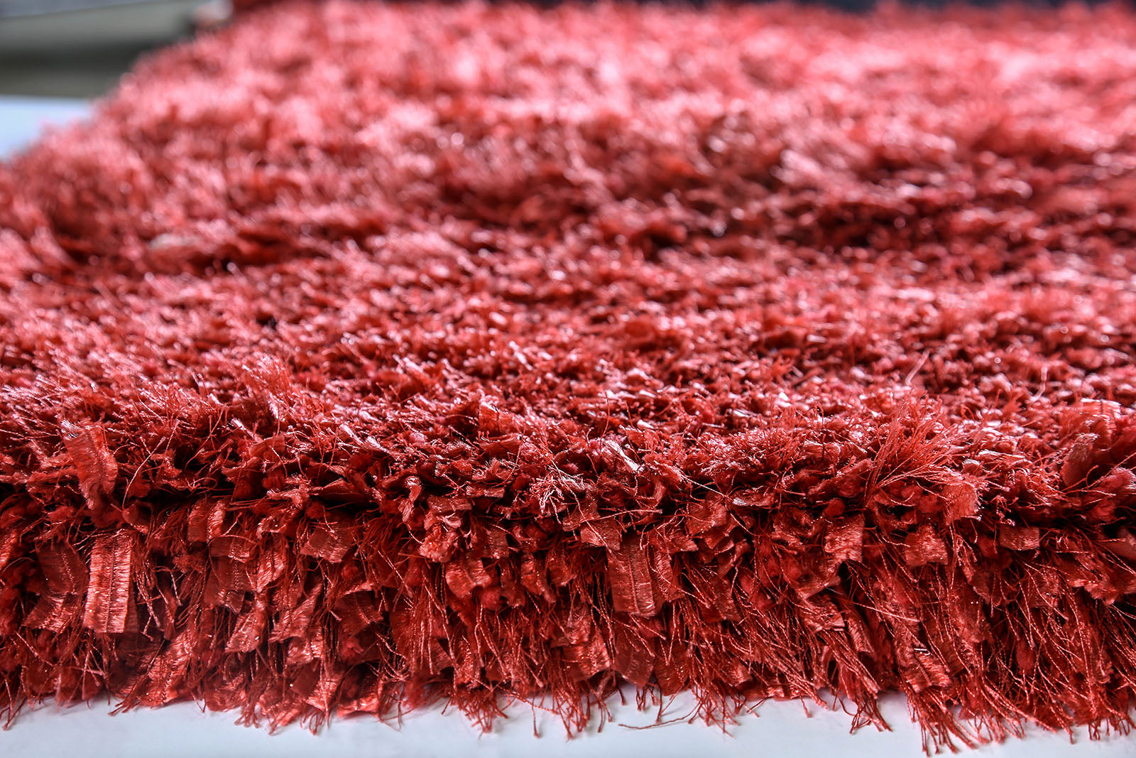 Annmarie Scarlet 5' X 8' Area Rug