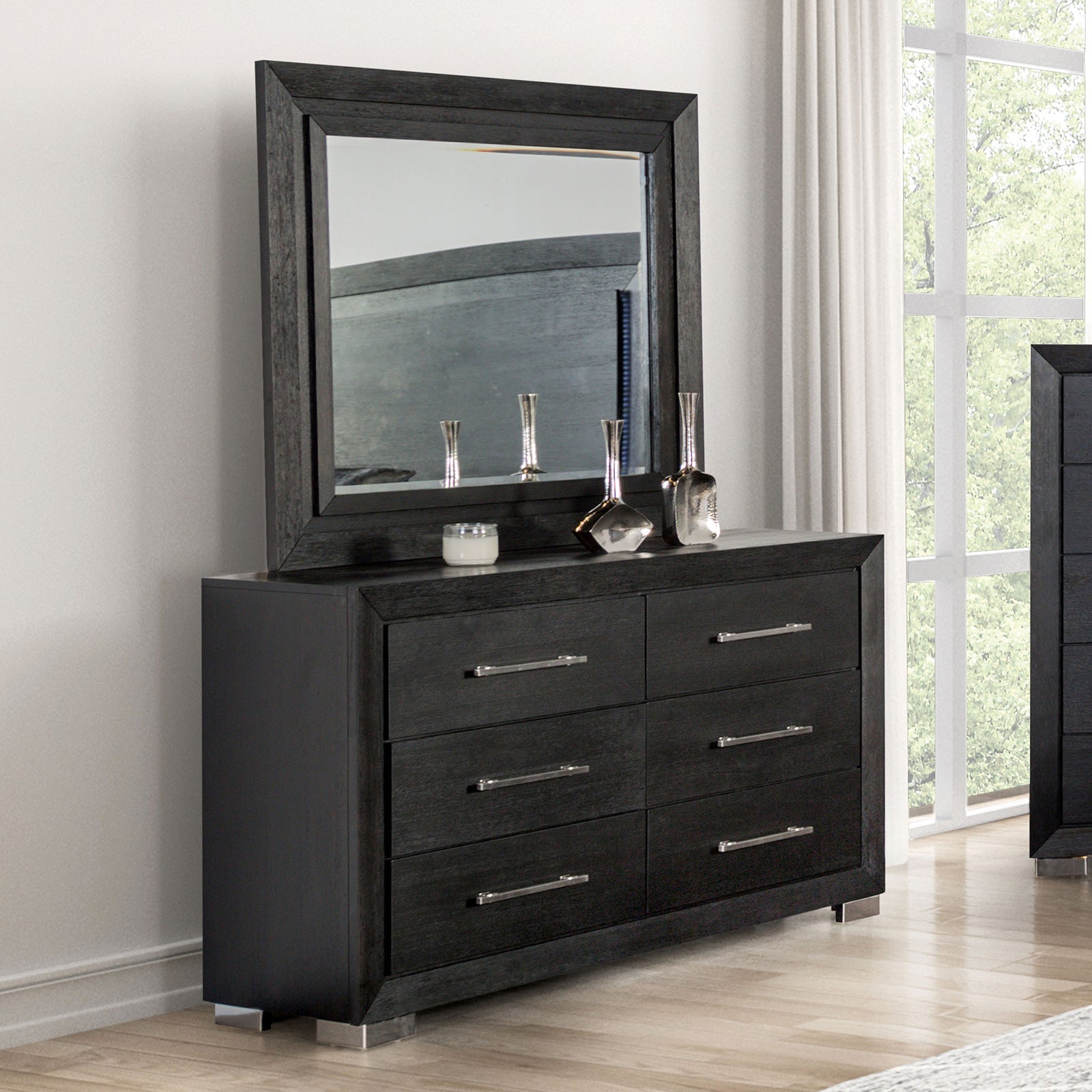 Ashbourne Black Queen 4 Piece Bedroom Set