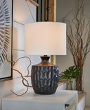 Ellisley Lamp Set