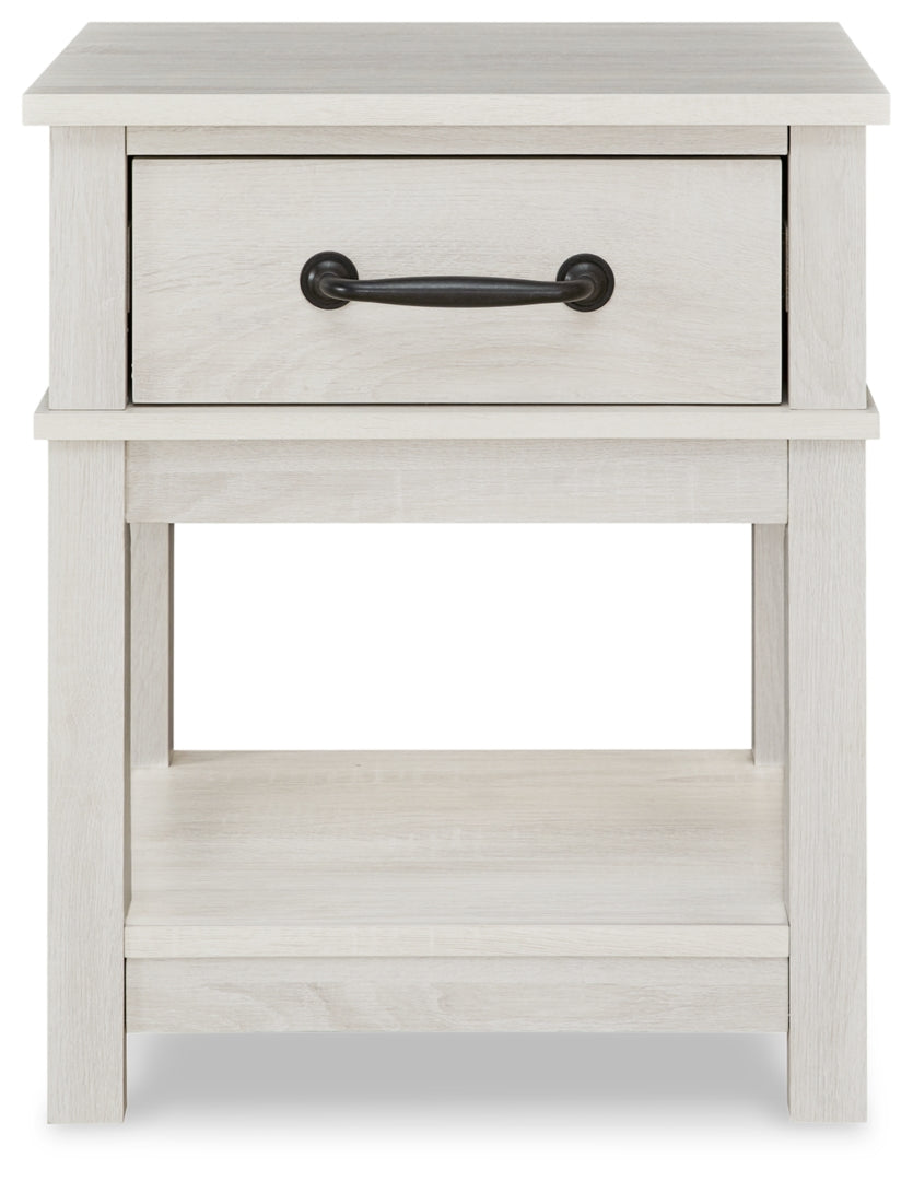 Dorrinson One Drawer Night Stand