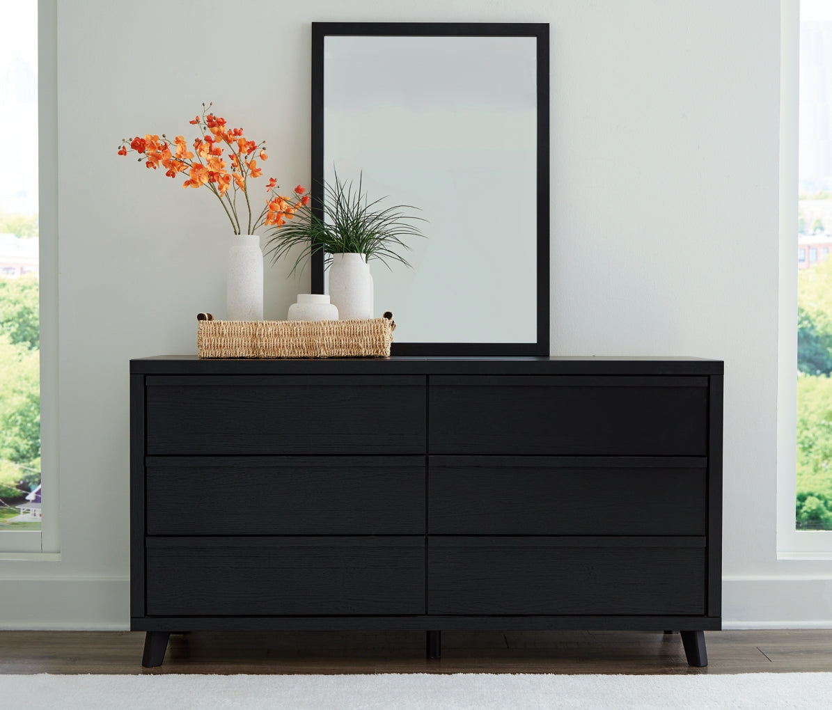 Danziar Six Drawer Dresser