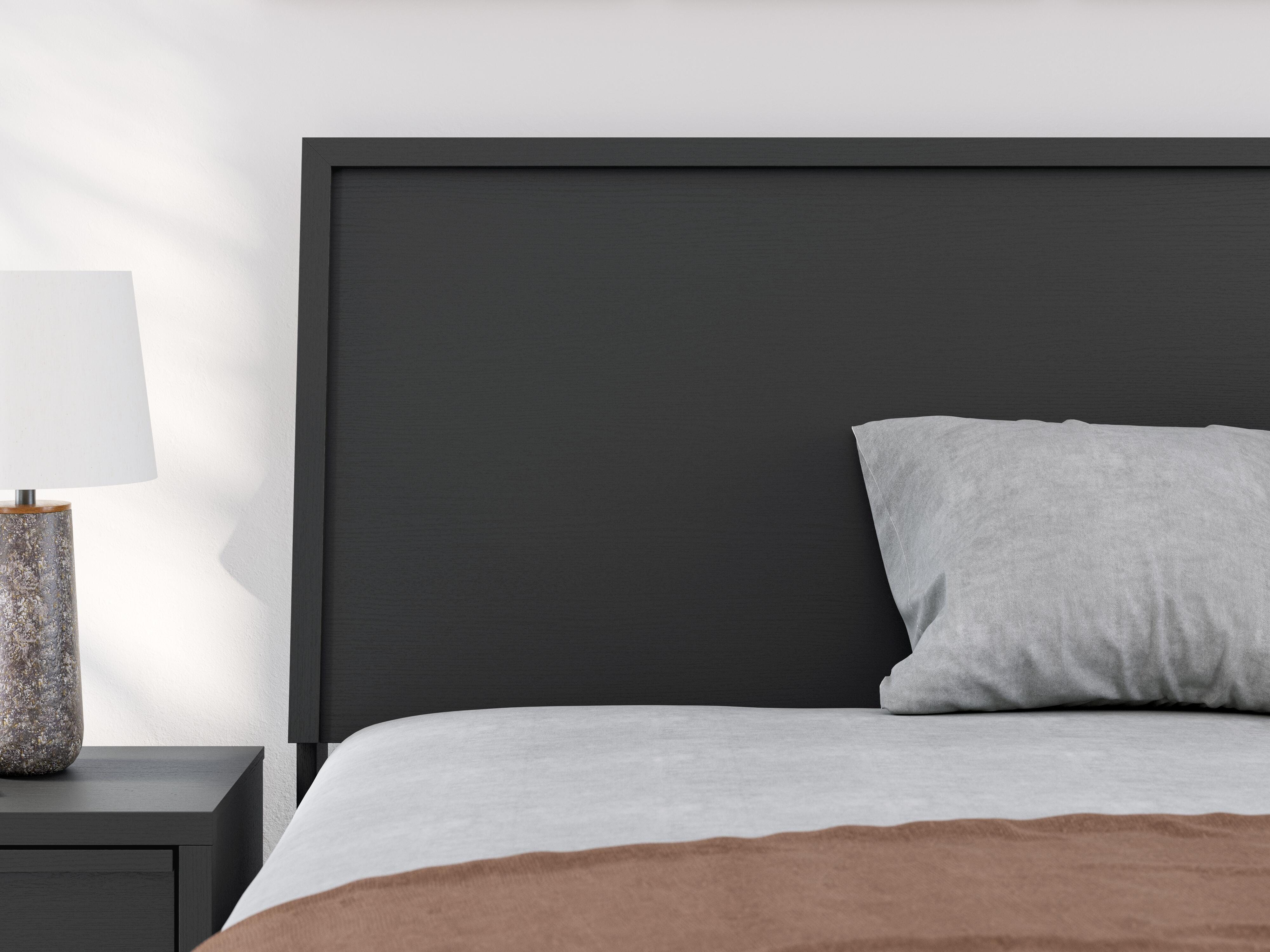 Danziar Panel Bed