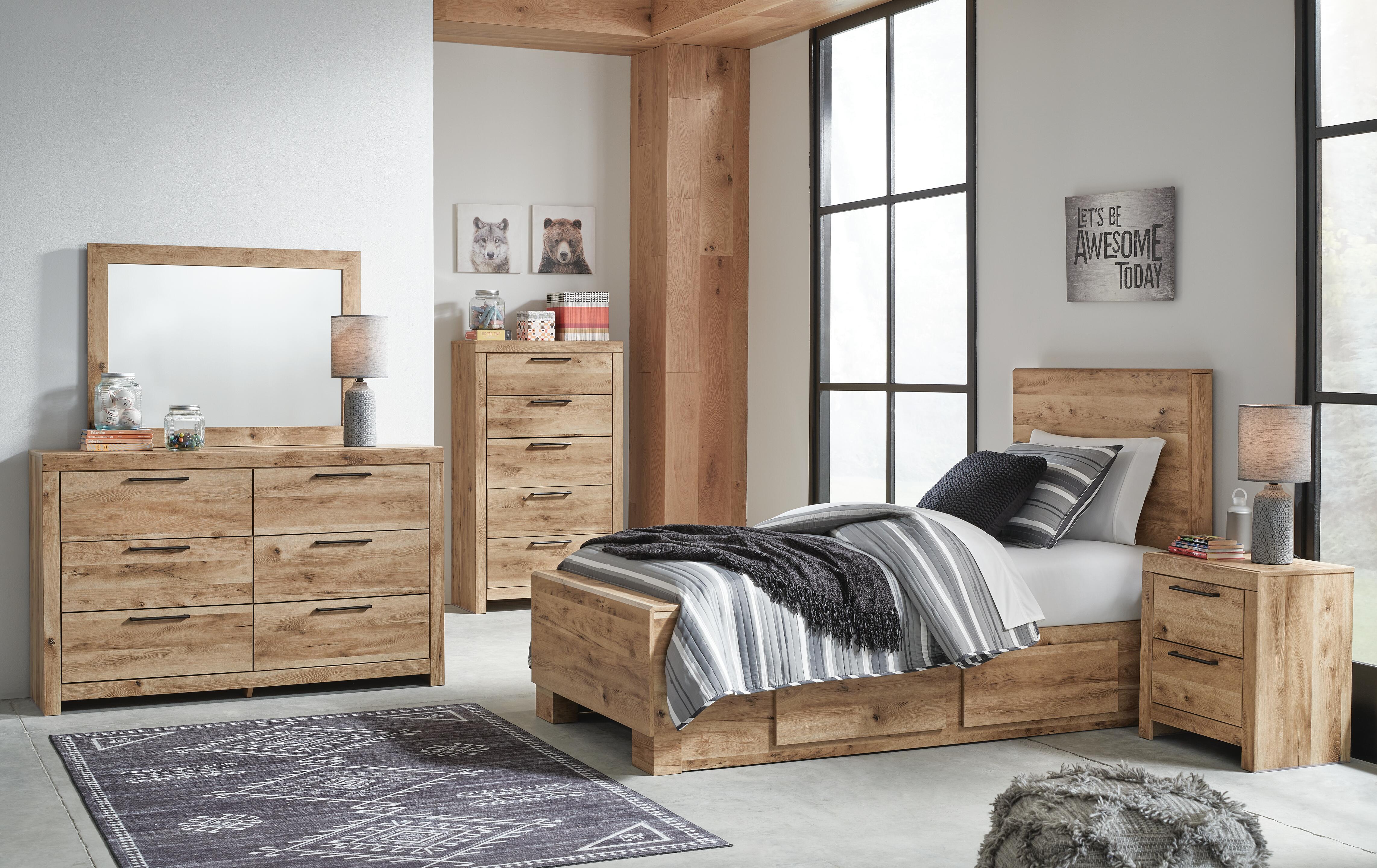 Hyanna Panel Bed Bedroom Set
