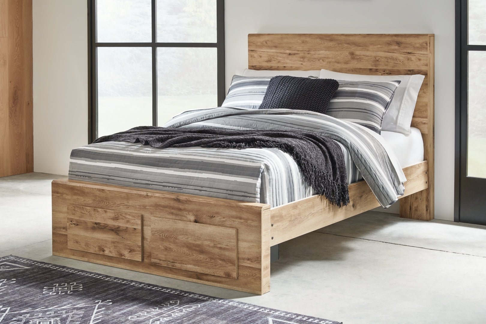 Hyanna Panel Bed with 2 Side Storage