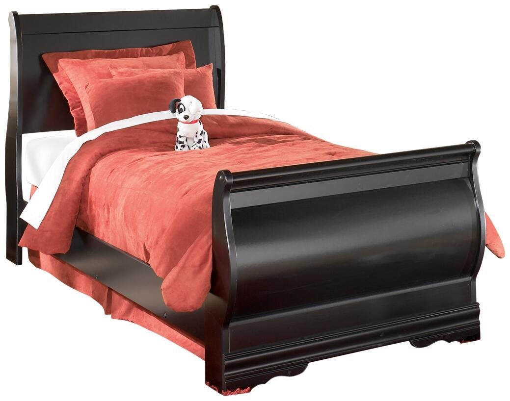 Huey Vineyard Sleigh Bed