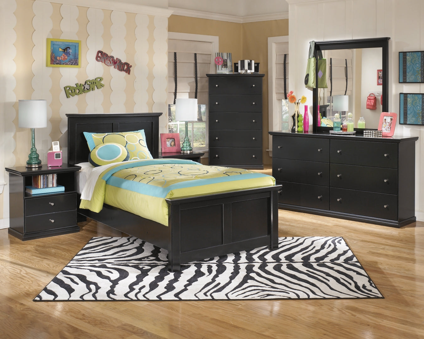 Maribel Black Panel Bedroom Set