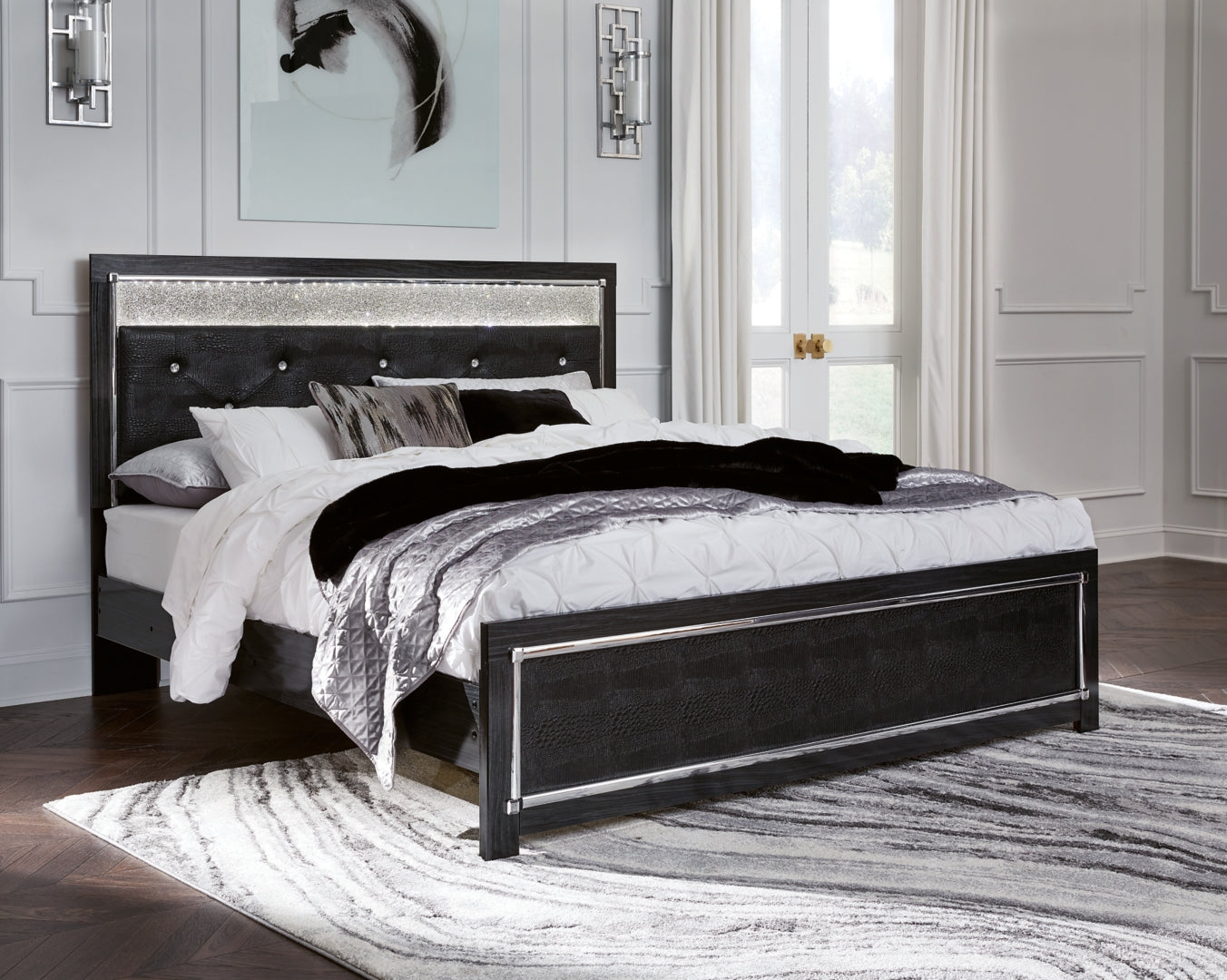 Kaydell Upholstered Panel Bed