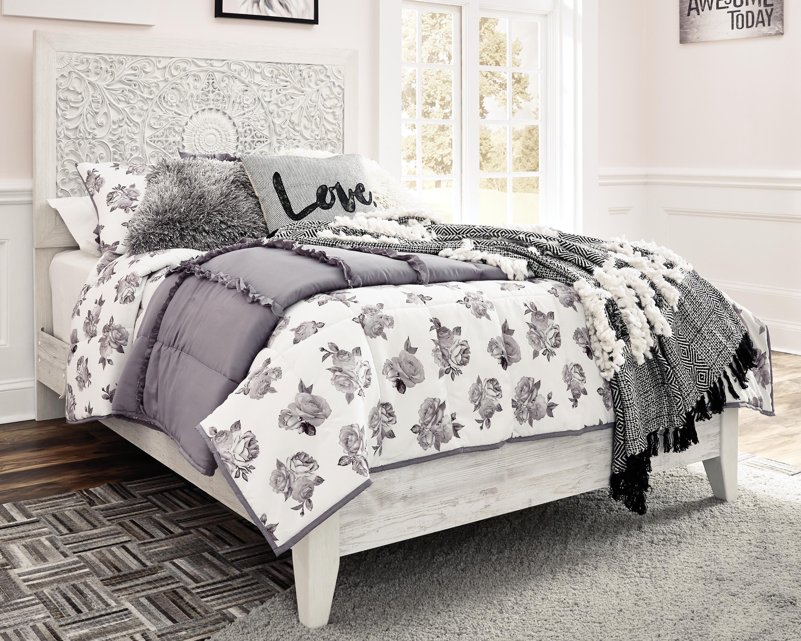 Paxberry Panel Bed