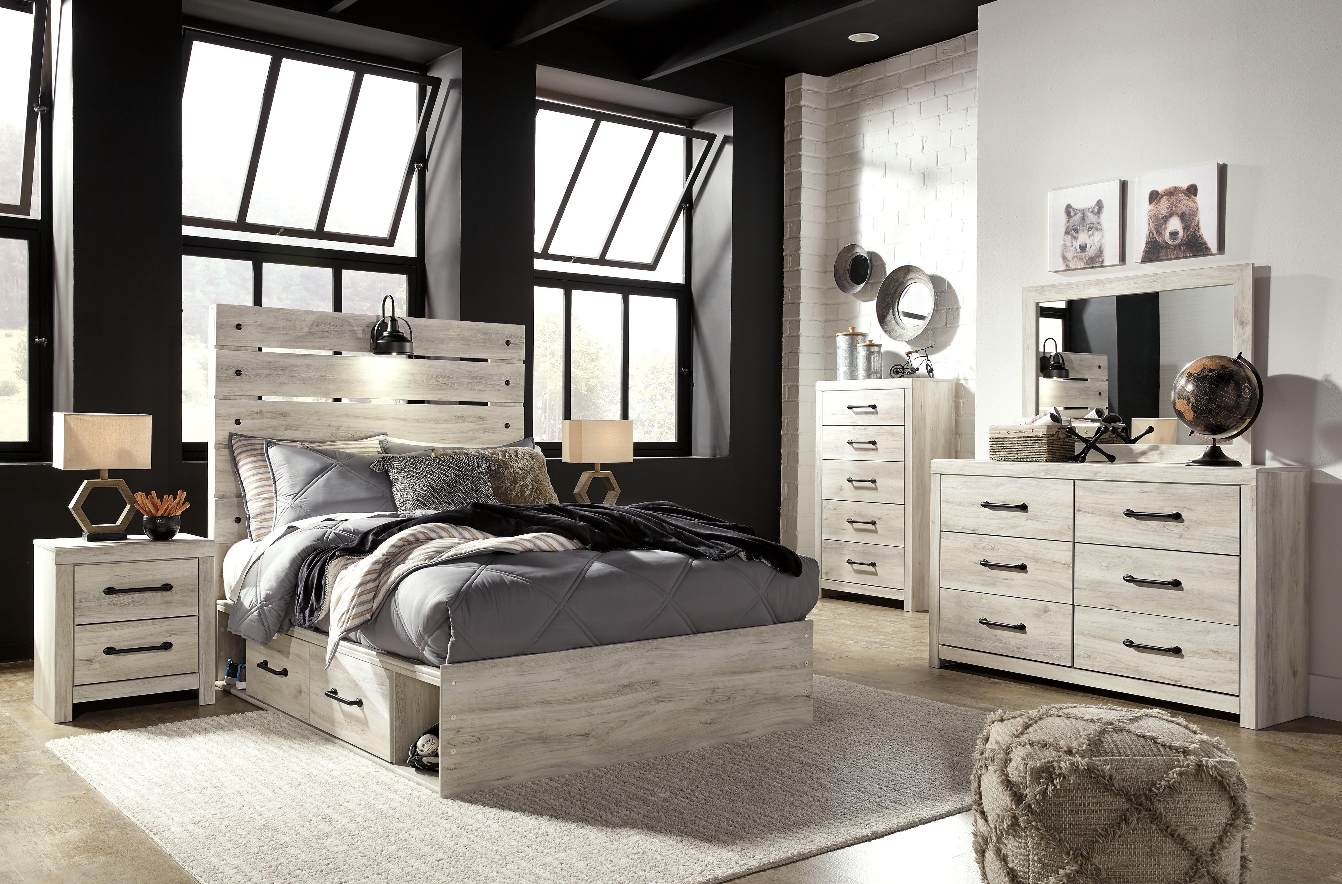 Cambeck Panel Bed with 4 Storage Drawers