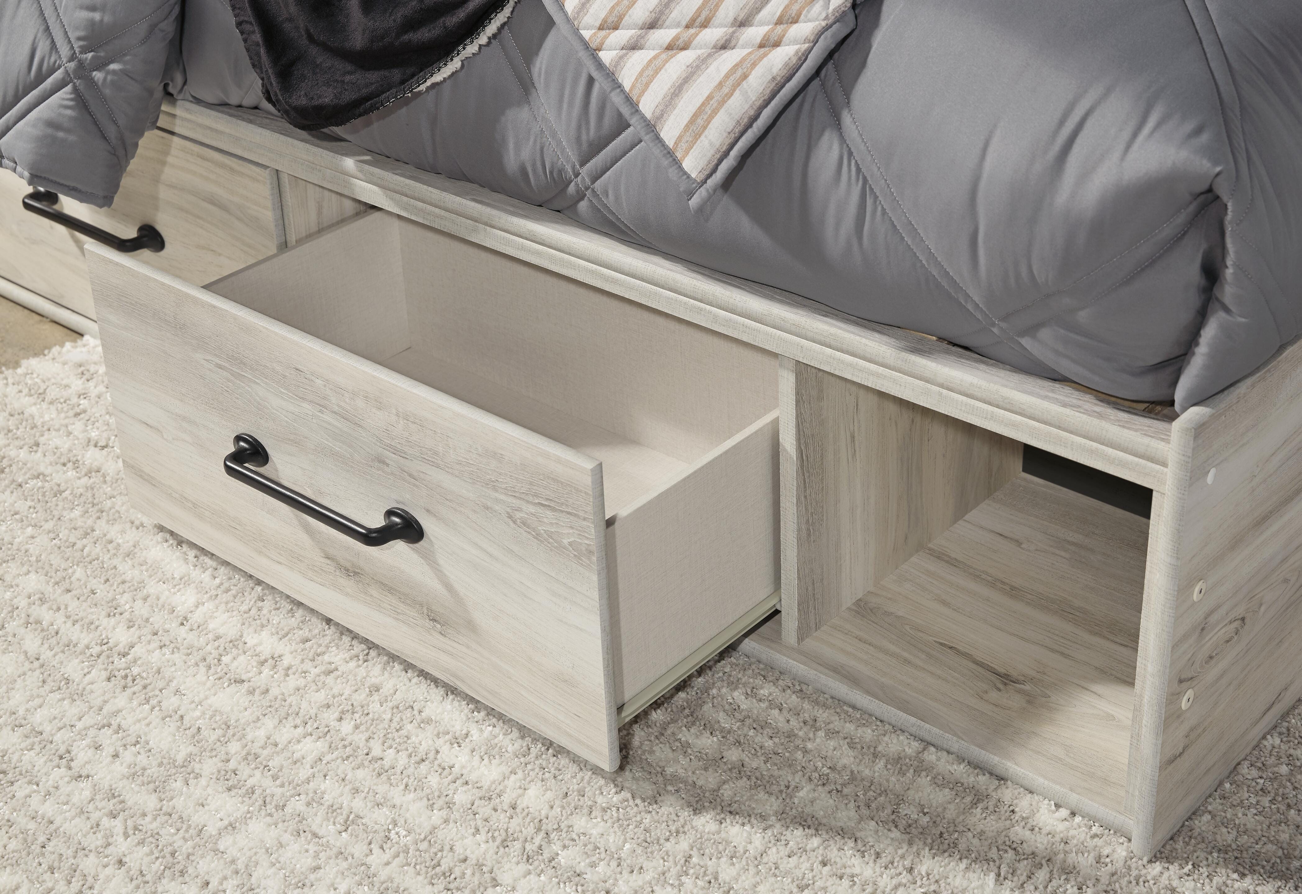 Cambeck Panel Bed Bedroom Set