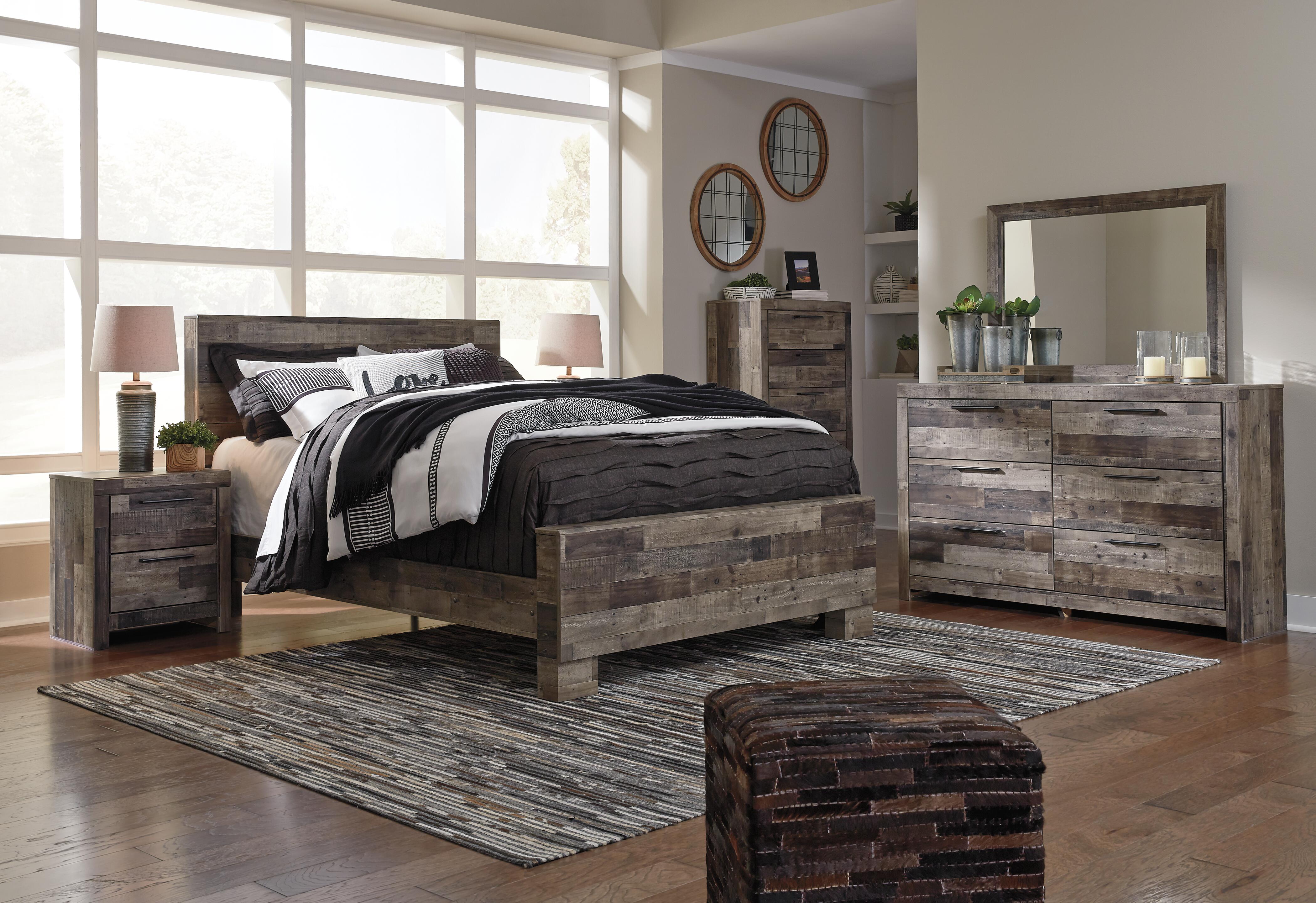 Derekson Panel Bed