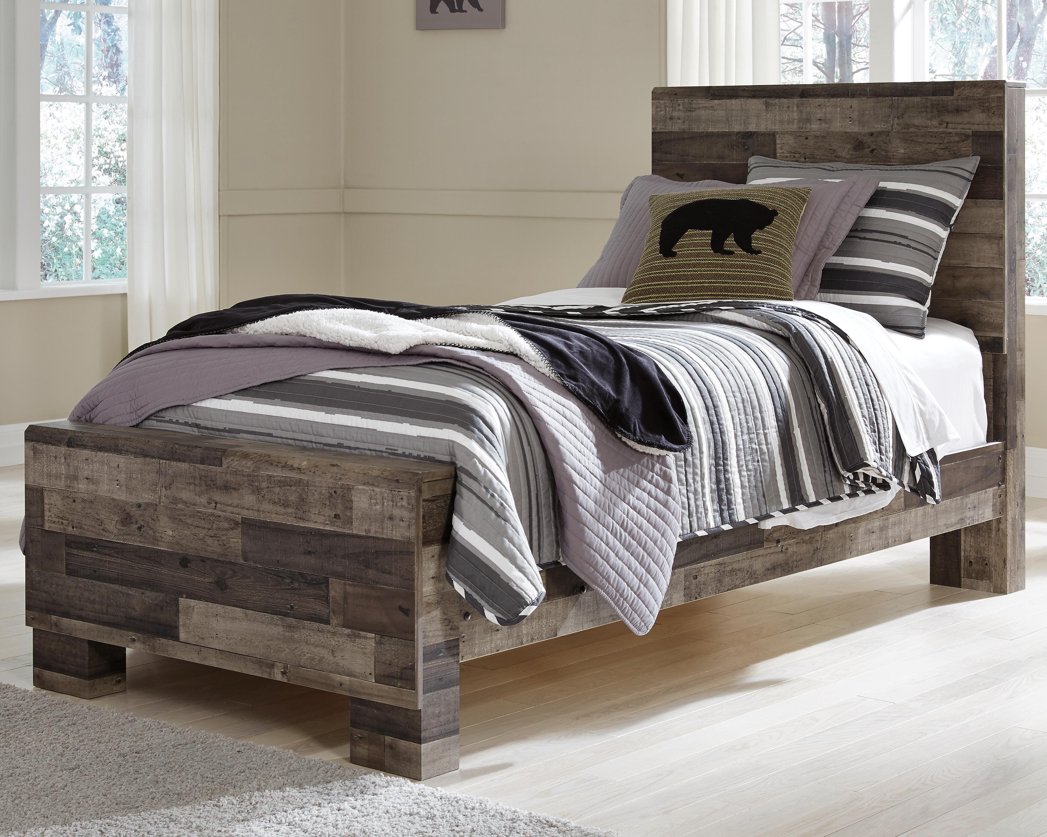 Derekson Panel Bed Bedroom Set