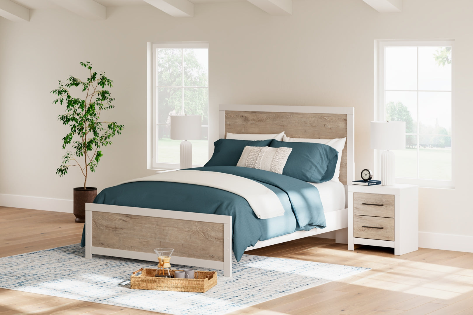 Charbitt Panel Bed