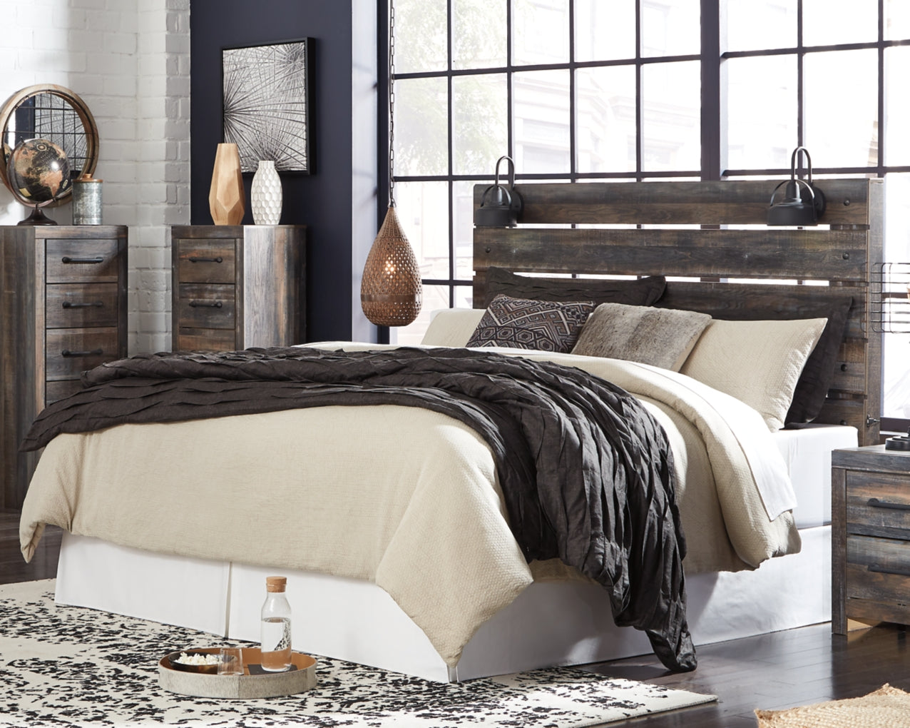Drystan Headboard