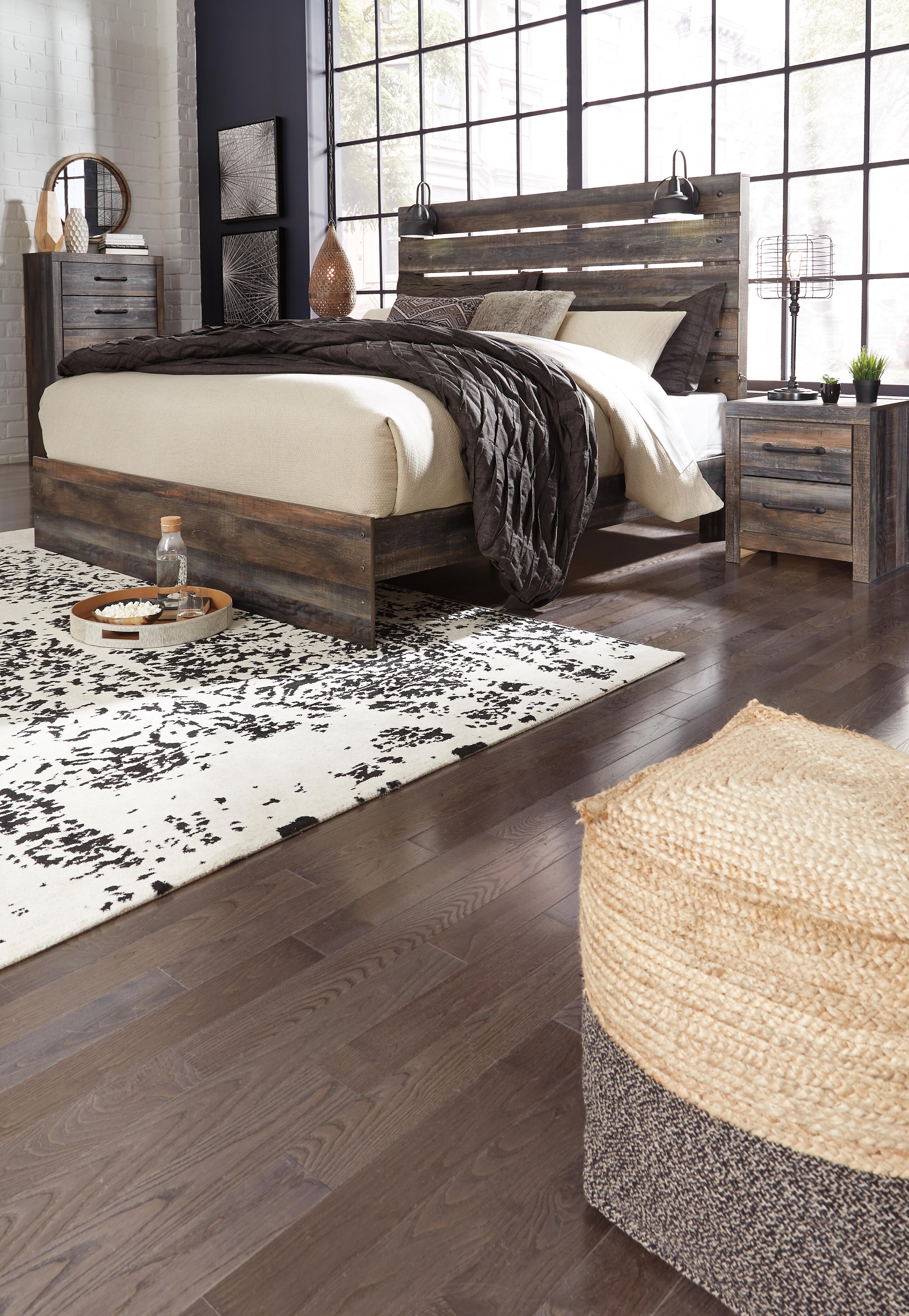 Drystan Panel Bed Bedroom Set