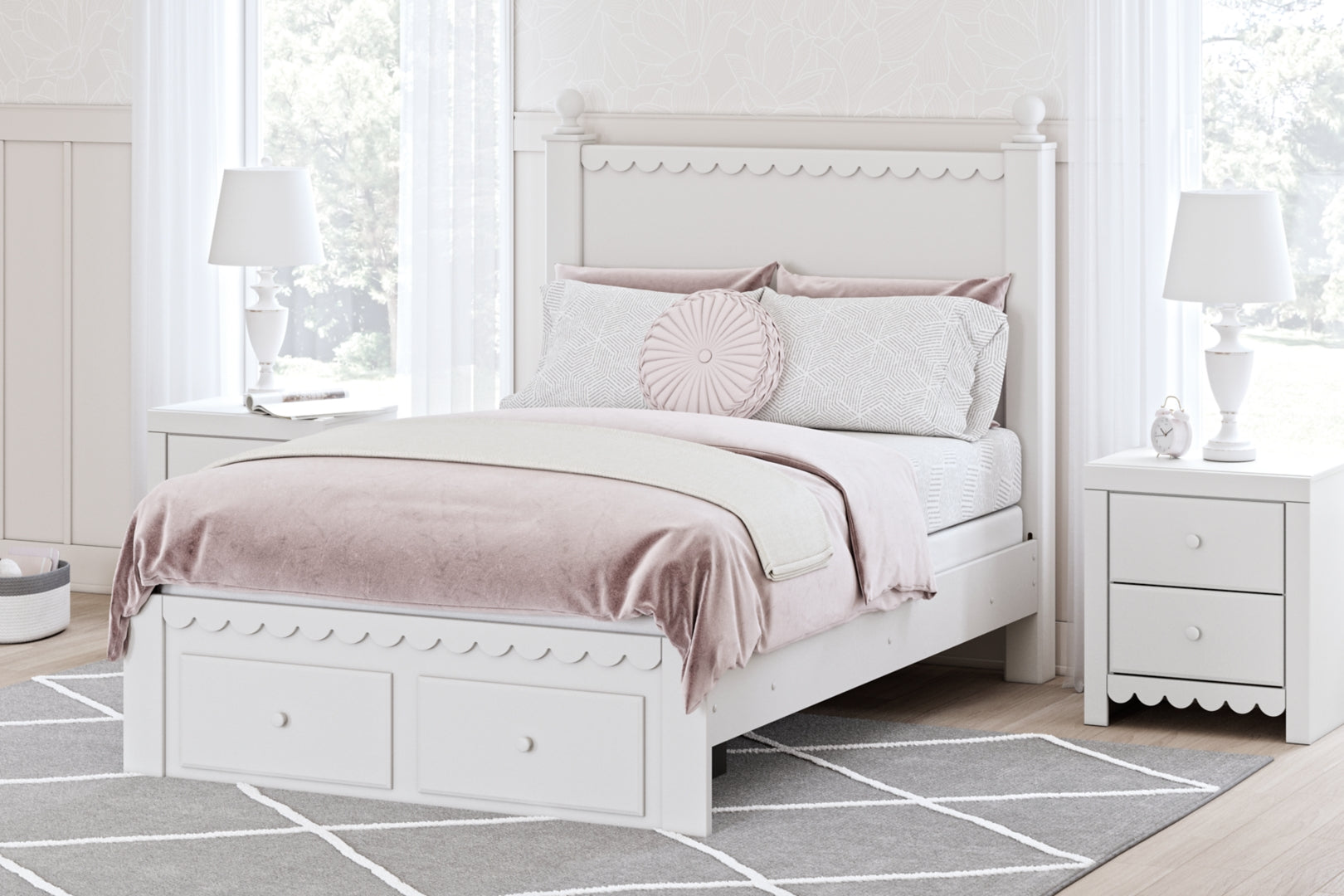 Mollviney Panel Storage Bed