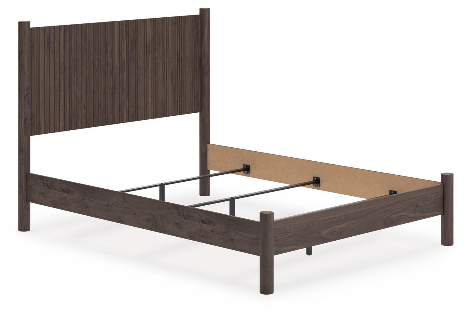 Pamytta Panel Bed Bedroom Set