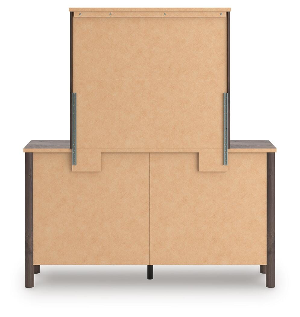 Pamytta Panel Bed Bedroom Set