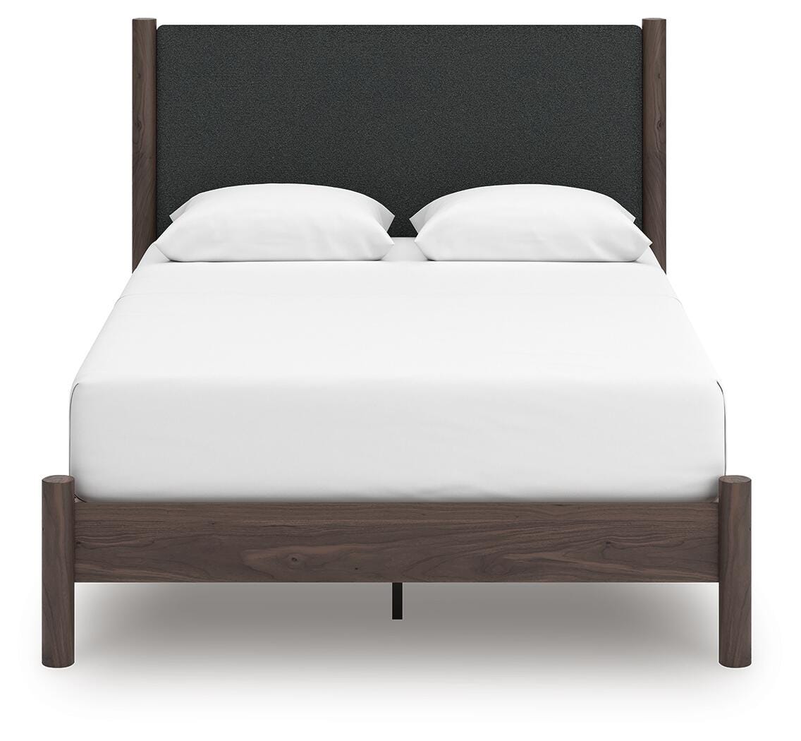 Pamytta Upholstered Panel Platform Bed Bedroom Set