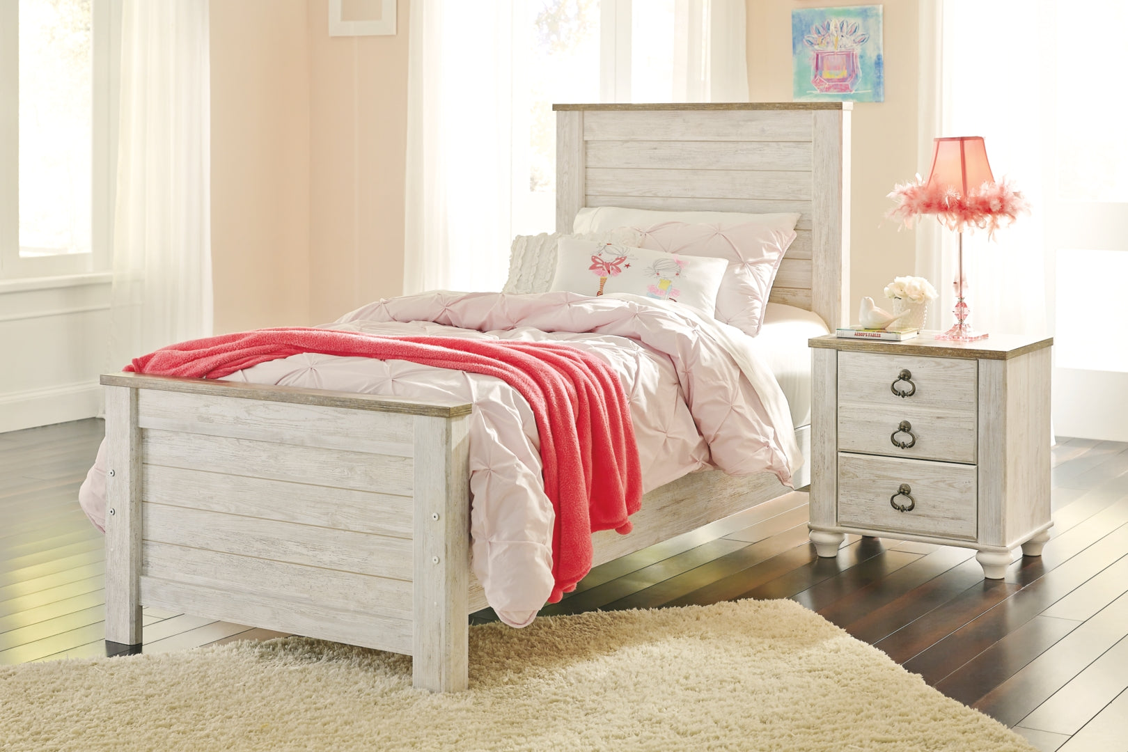 Willowton Beige Panel Bedroom Set